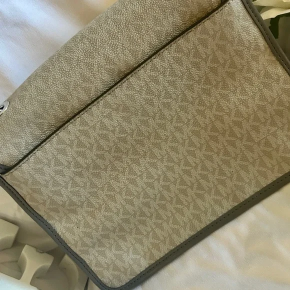 Michael Kors Two-Tone Crossbody Bag - Picture 5 of 5